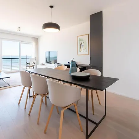 Duplex By The Coast With Stunning Sea Views * Oostende