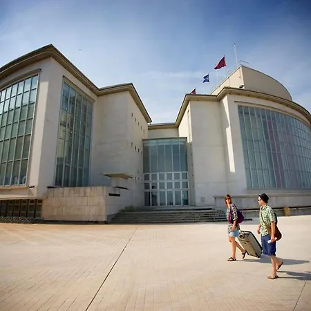 Duplex By The Coast With Stunning Sea Views Lejlighed