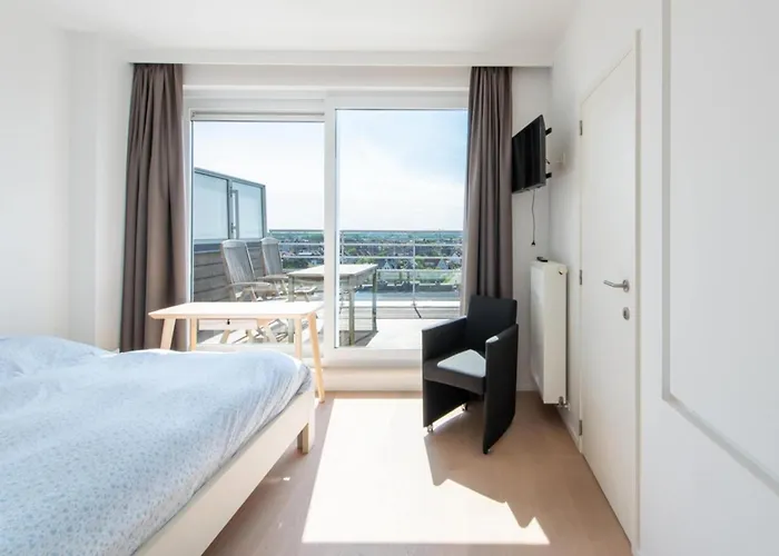 Duplex By The Coast With Stunning Sea Views