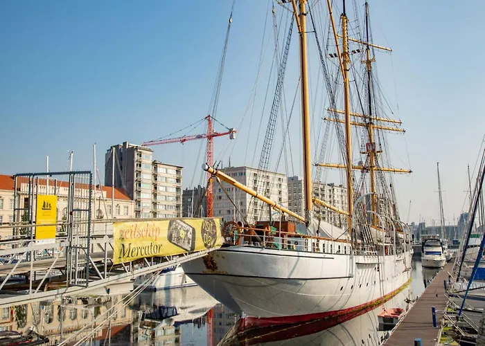 Duplex By The Coast With Stunning Sea Views * Ostend