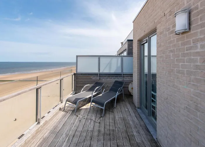 Duplex By The Coast With Stunning Sea Views * Ostende