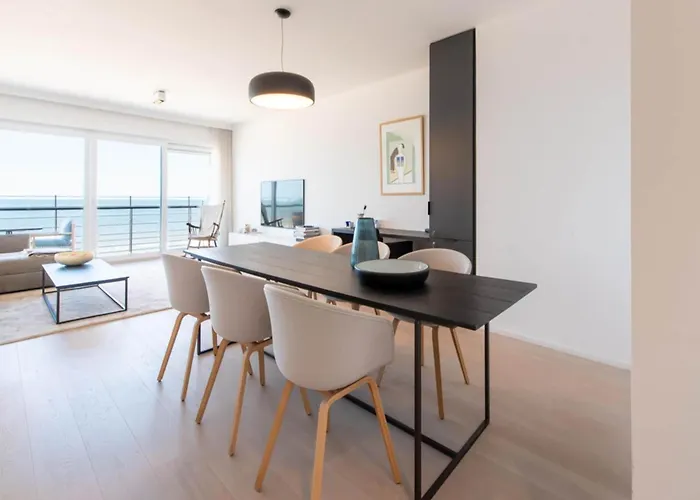 Duplex By The Coast With Stunning Sea Views * Ostende