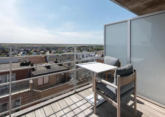 Duplex By The Coast With Stunning Sea Views * Ostende